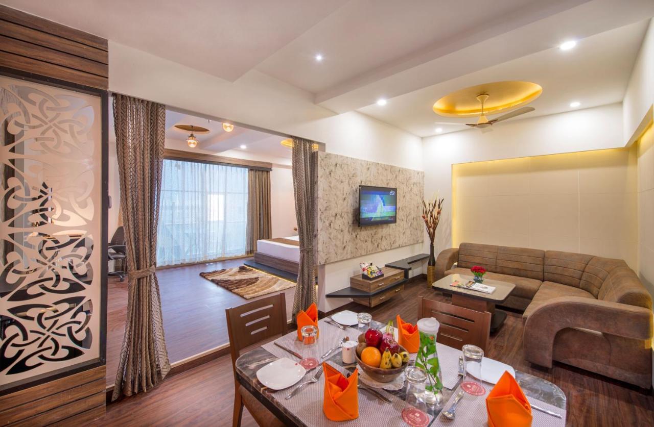 Lords Eco Inn Morbi Buitenkant foto