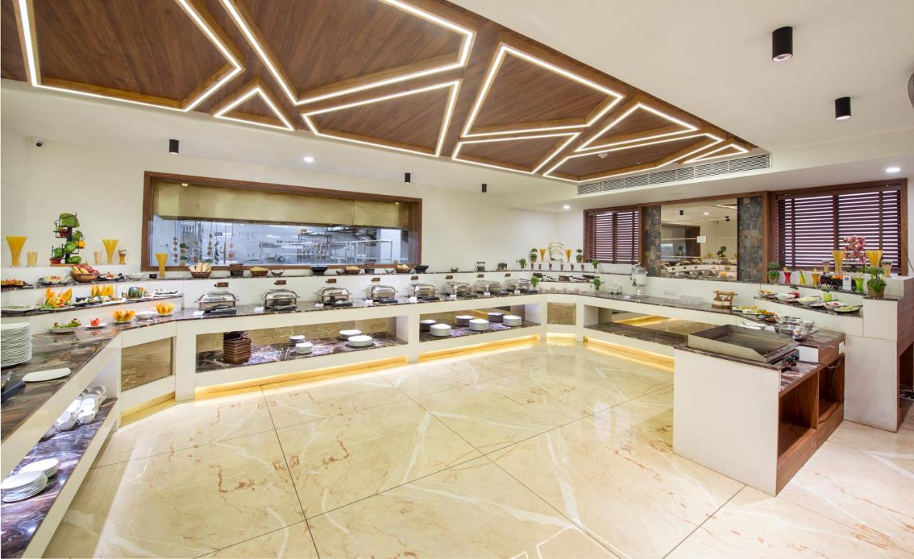 Lords Eco Inn Morbi Buitenkant foto